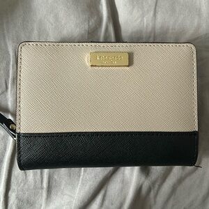 Small Kate Spade Wallet